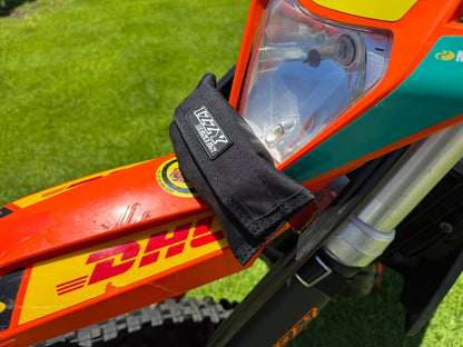 Izzy Design Pull Strap